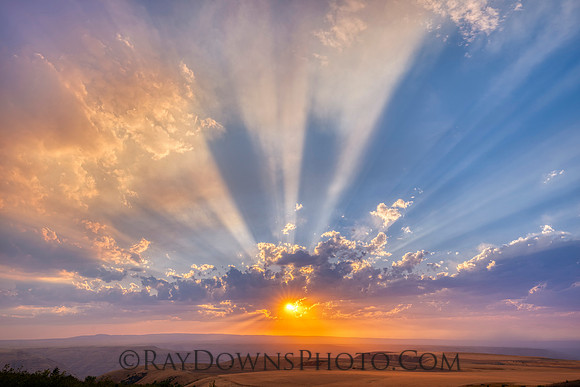 Sunset over the Snake River Idaho