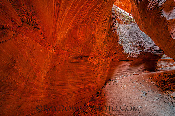 Peak-A-Boo Slot Kanab UT.