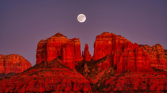 Moon Rise over Cathedral Rock